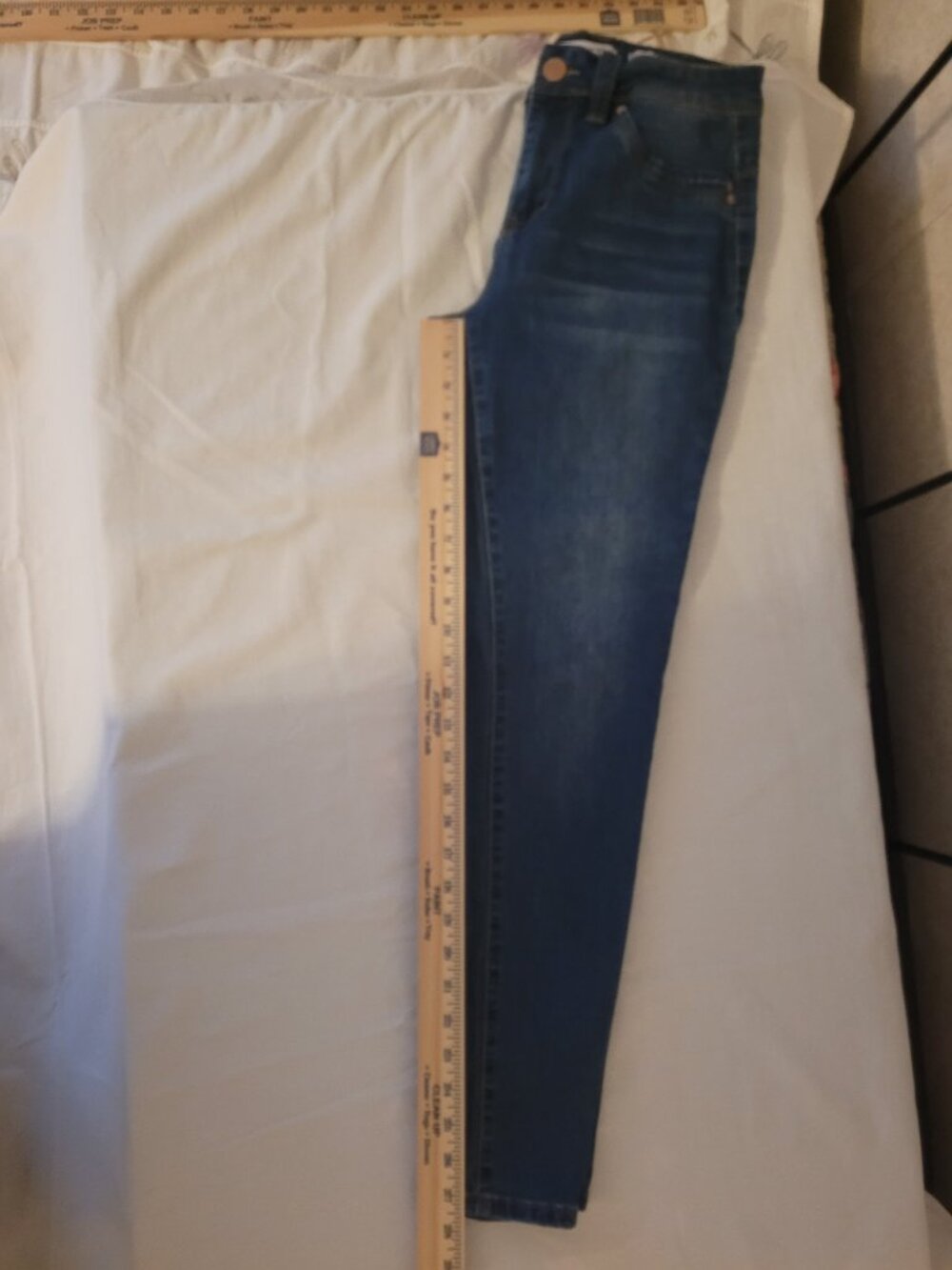Blue Jeans YMI Size 9 Midrise Skinny - Picture 10 of 16